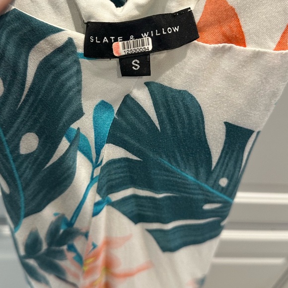 Floral Maxi Dress - Picture 3 of 4